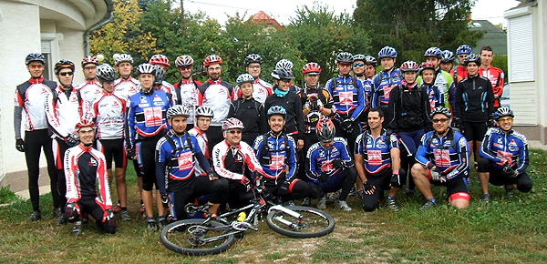 szezonz&aacute;r&oacute; bringabanda merkapt se