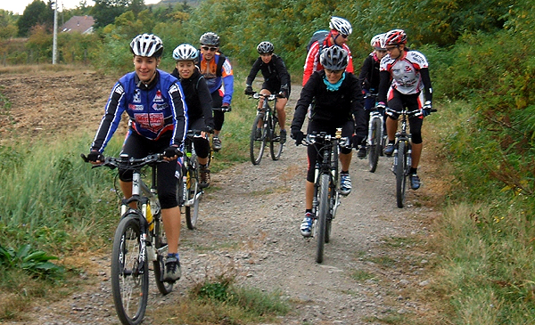 szezonz&aacute;r&oacute;