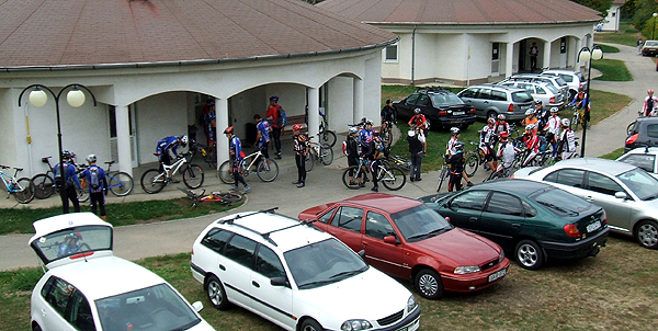 szezonz&aacute;r&oacute;