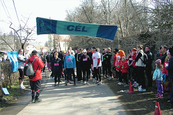 vácrátóti crossfutás